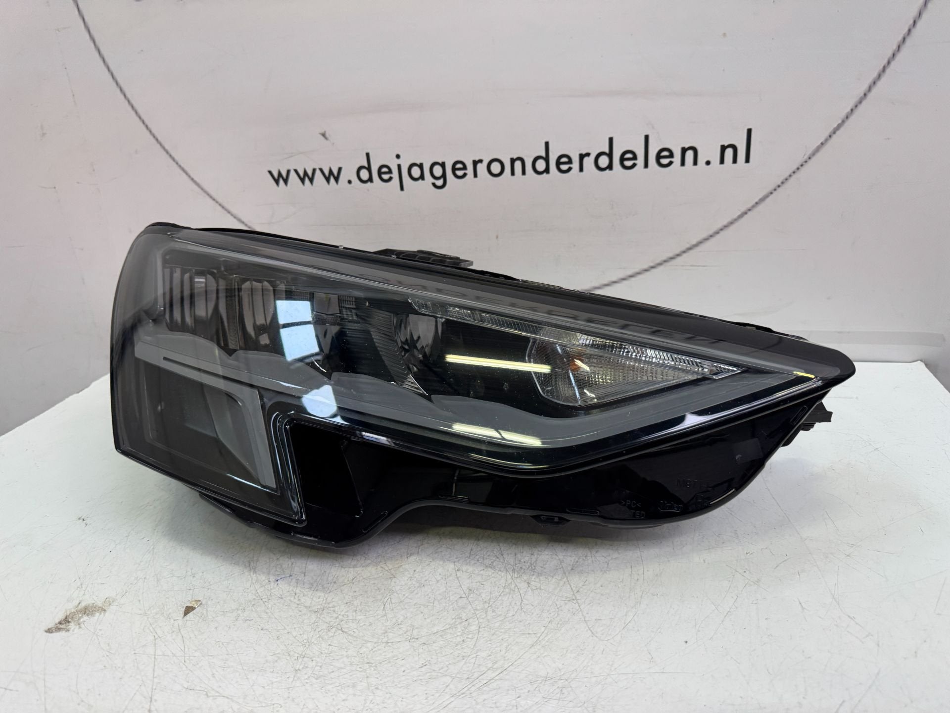 AUDI 8Y A3 LED KOPLAMP RECHTS 8Y0941012, Auto-onderdelen, Gebruikt, AUDI AG, Auto-Union-Strasse 1
85045  Ingolstadt, DE, Kundenbetreuung@audi.de