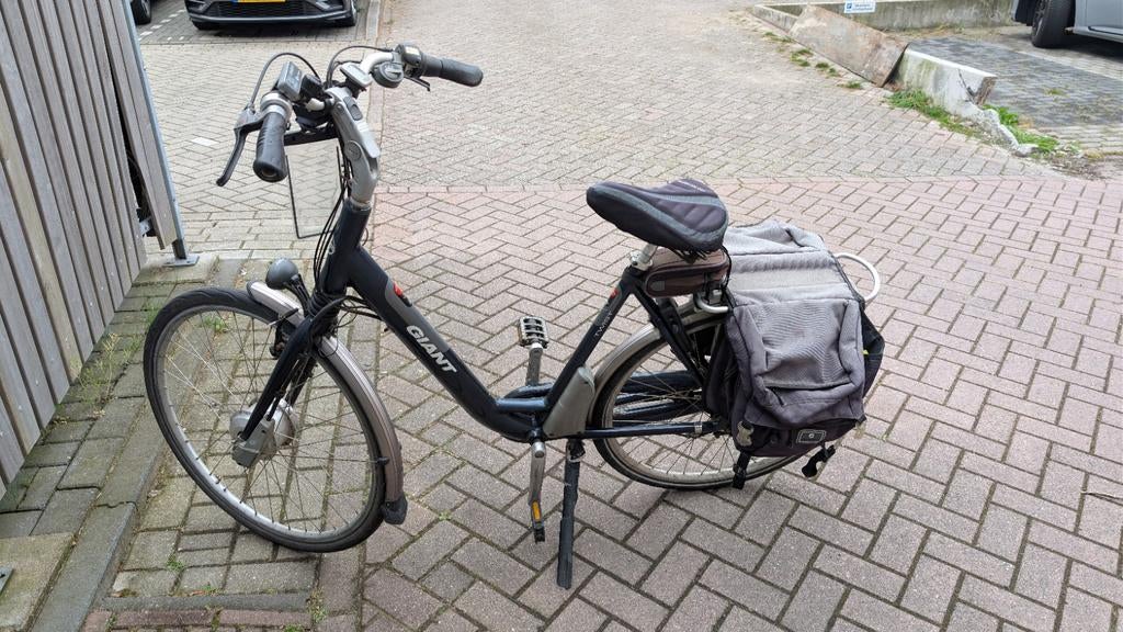 Giant elektrische fiets met 2 accu's (40-50 km bereik), Ophalen, Gebruikt, Giant, 51 tot 55 cm