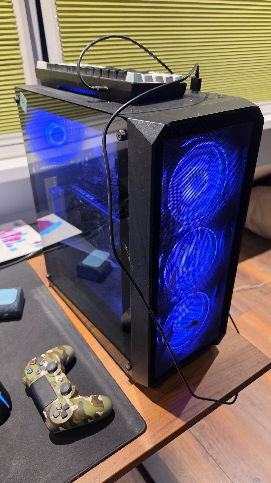 Extreem Gamer PC - AMD Ryzen 7 5700X, RTX 5060, 32GB RAM, Computers en Software, Ophalen, Gebruikt, 1 TB SSD, 32 GB