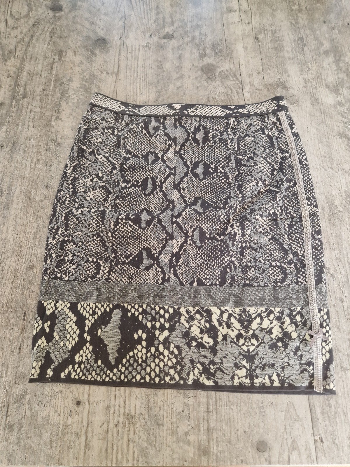 Marc Cain rok maat 38 met slangenprint, Kleding | Dames, Maat 38/40 (M), Marc Cain, Ophalen of Verzenden, Zo goed als nieuw