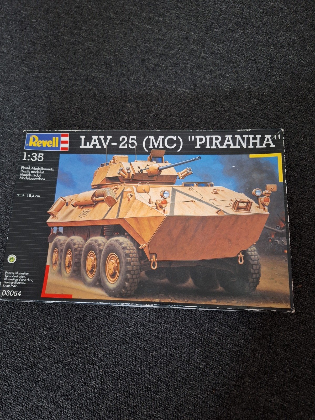 leger auto lav 25 MC piranha, Auto, Groter dan 1:32, Zo goed als nieuw, Ophalen