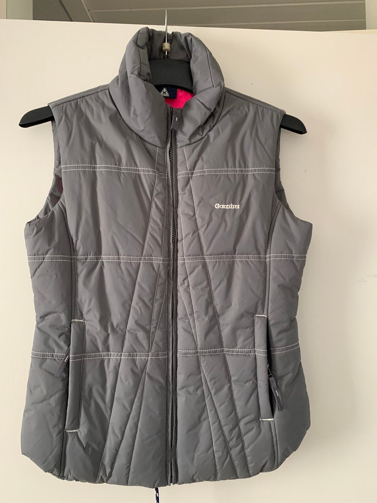 Gaastra, bodywarmer, mt.M, nieuw, grijs, Kleding | Dames, Bodywarmers, Ophalen of Verzenden, Nieuw, Maat 38/40 (M), Grijs
