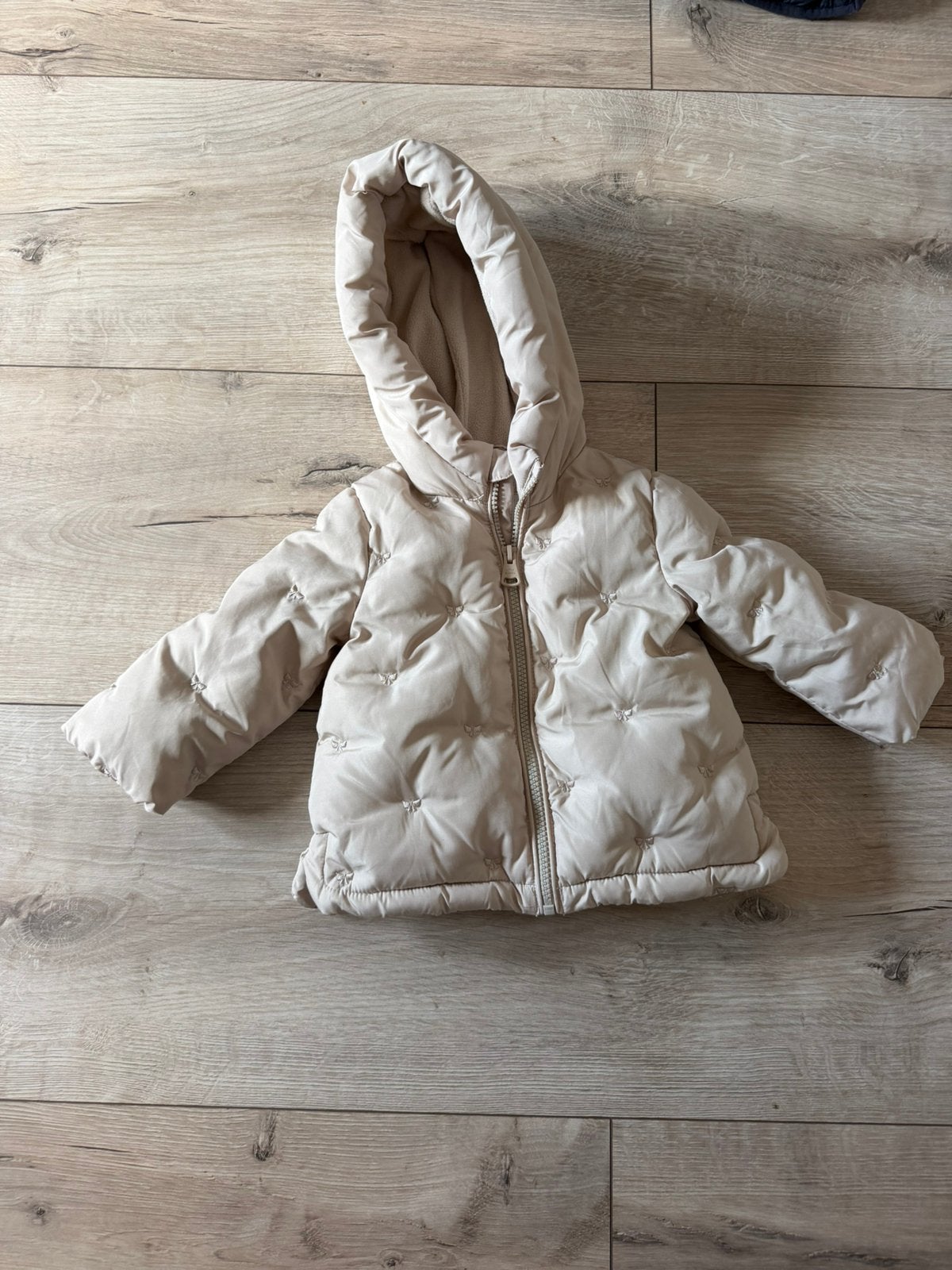 Winterjas maat 74 van c&a, Ophalen of Verzenden, Zo goed als nieuw, Meisje, Jasje