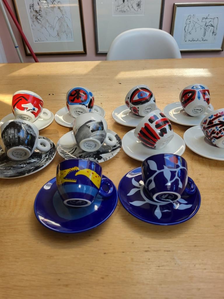 Illy art collection espresso kopjes, 10 kop en schotels., Ophalen