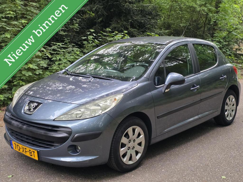 Peugeot 207 1.4-16V Color-line AIRCO, Auto's, Peugeot, Voorwielaandrijving, 4 cilinders, 49 €/maand, Bedrijf