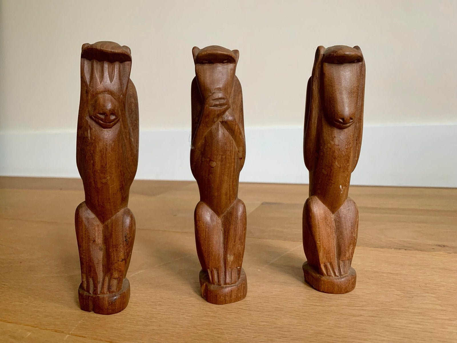 Handgesneden Hout – Drie Wijze Apen (Horen, Zien, Zwijgen), Houtsnijwerk, Minder dan 20 cm, Ophalen of Verzenden, Hout