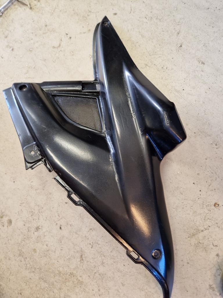 Yamaha aerox kappen en onderdelen, Ophalen