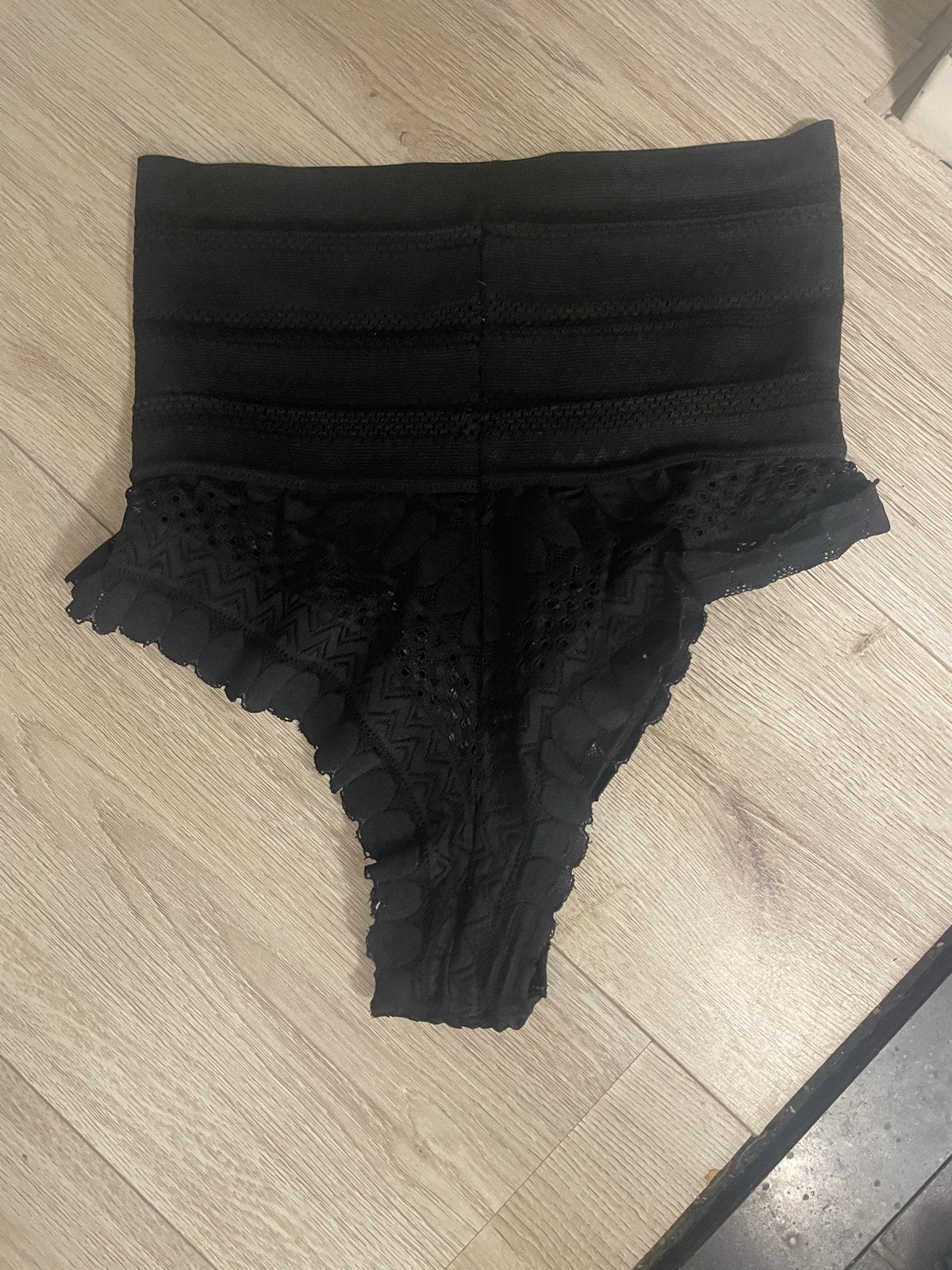Zwart kanten slipje met hoge taille, Ophalen of Verzenden, Zwart, Slip