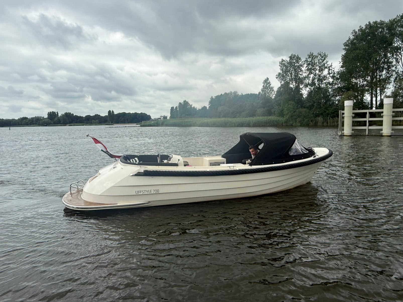 Te koop sloep met diesel motor boegschroef en koelkast, Watersport en Boten, Sloepen, Ophalen, Diesel, Boegschroef, Primeur