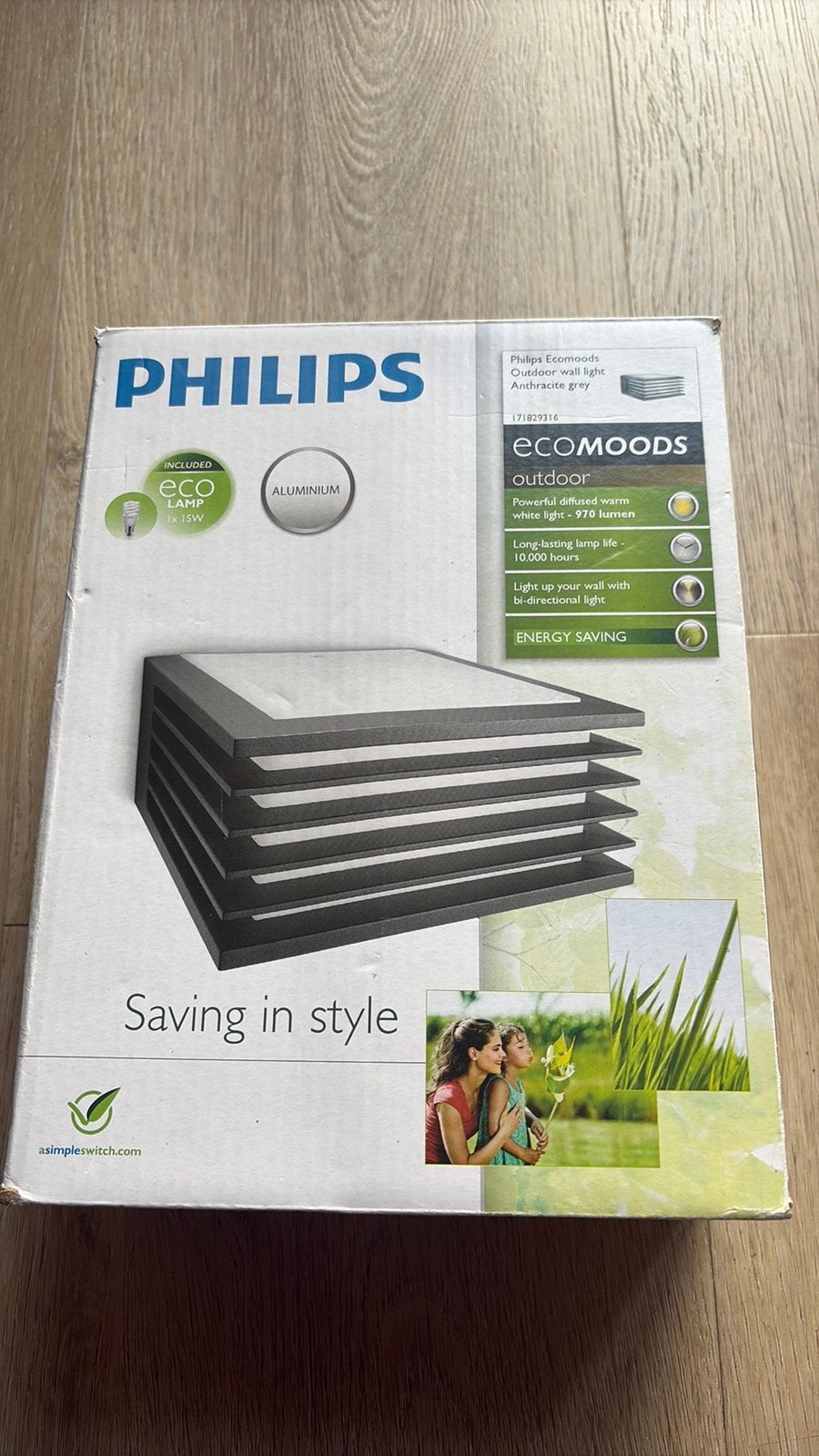 Nieuwe buitenlamp van Philips nieuwprijs 40/50,-, Tuin en Terras, Minder dan 50 watt, Wandlamp, Aluminium, Ophalen of Verzenden