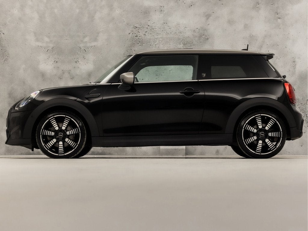 MINI Cooper S 2.0 Full Option 164Pk Automaat (PANORAMADAK, Y, Zwart, Leder, Bedrijf, 165 pk