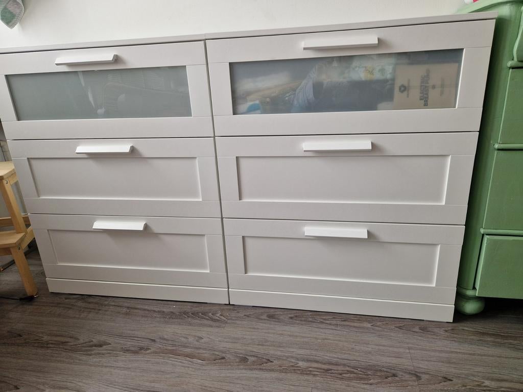 Ikea ladekast (2 stuks) Brimnes - gebruikt met lichte schade, Huis en Inrichting, Kasten | Ladekasten, Ophalen, Overige materialen