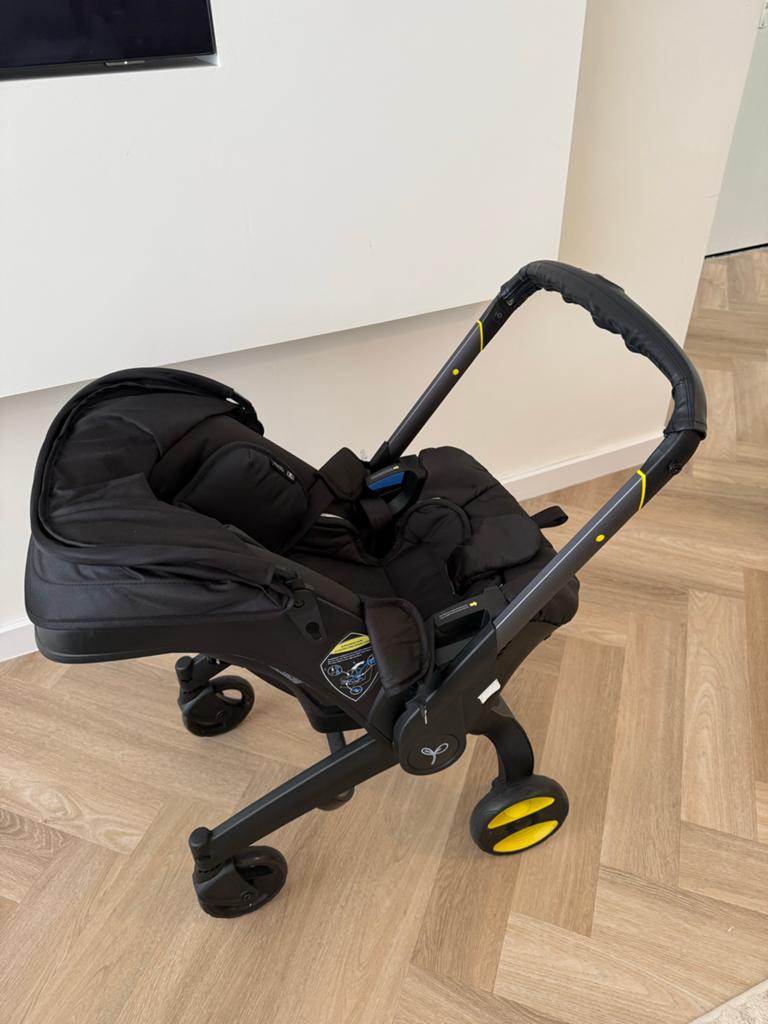 Autostoel en kinderwagen in één, Kinderen en Baby's, Buggy's, Ophalen, Zo goed als nieuw