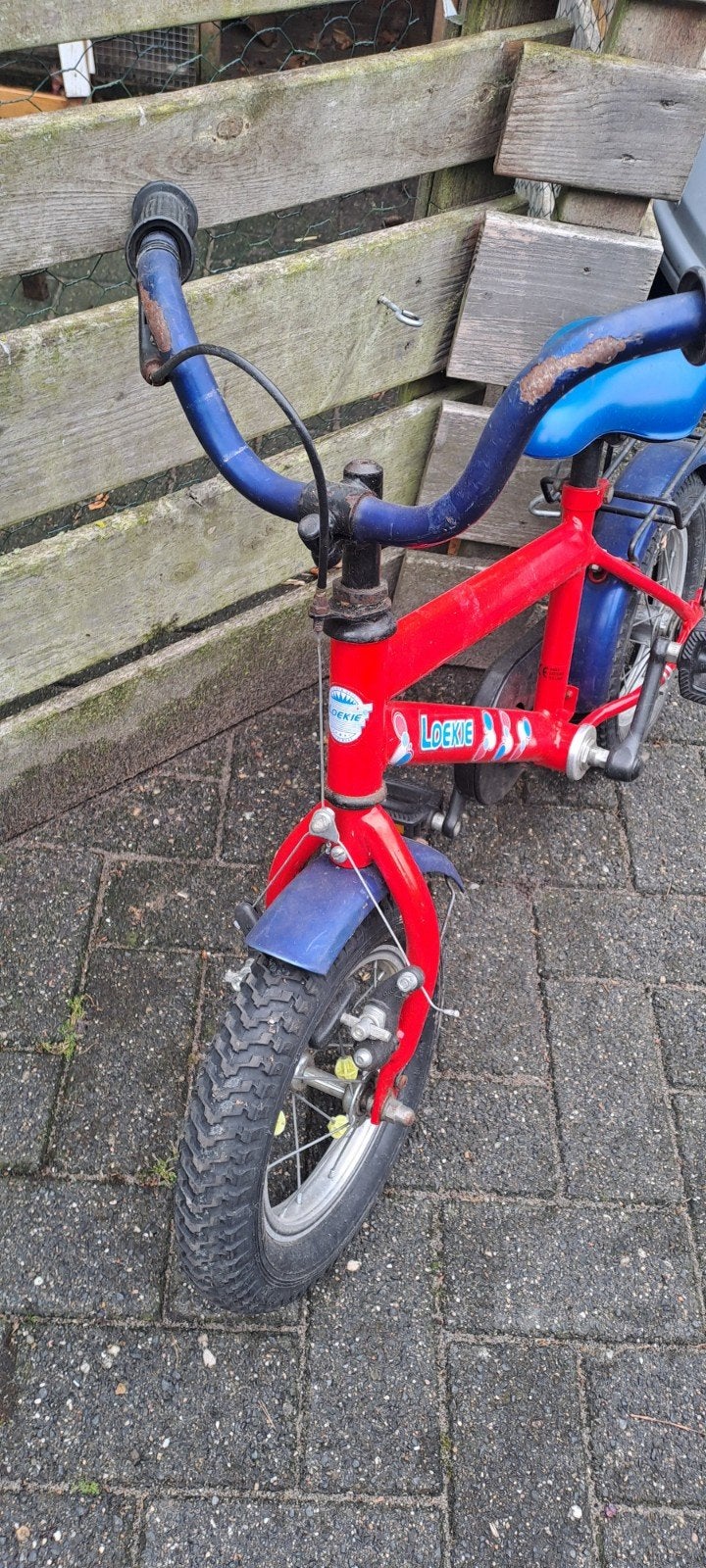 Loekie kinderfiets - Rood/Blauw, Fietsen en Brommers, Ophalen, Terugtraprem, Gebruikt, Loekie