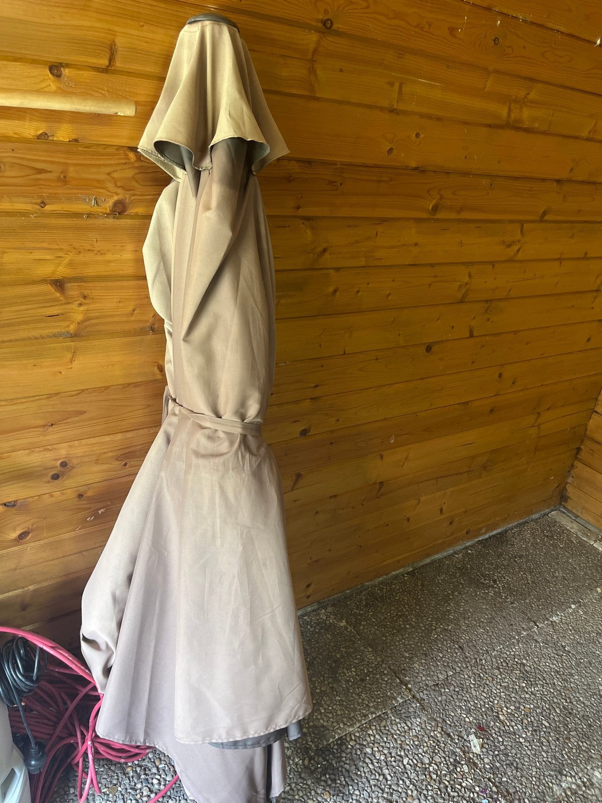 Grote parasol met voet, Ophalen, Gebruikt, Stokparasol