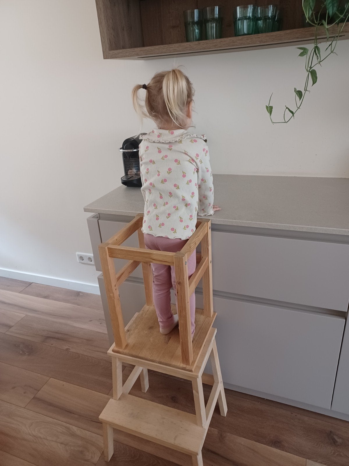 learning tower - leertoren- keukenhulp (ikea), Ophalen, Gebruikt, Overige typen