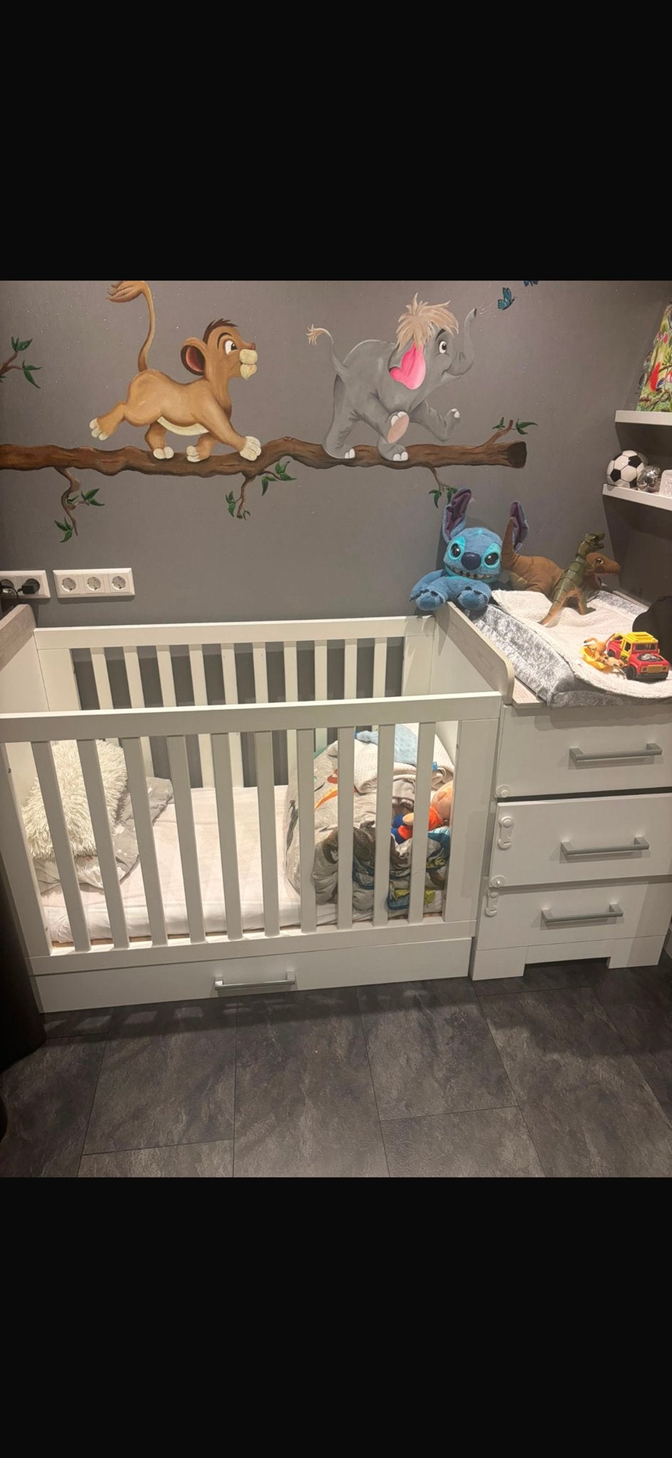 Complete babykamer: ledikant, commode, park + matras, Kinderen en Baby's, Kinderkamer | Complete kinderkamers, Ophalen of Verzenden