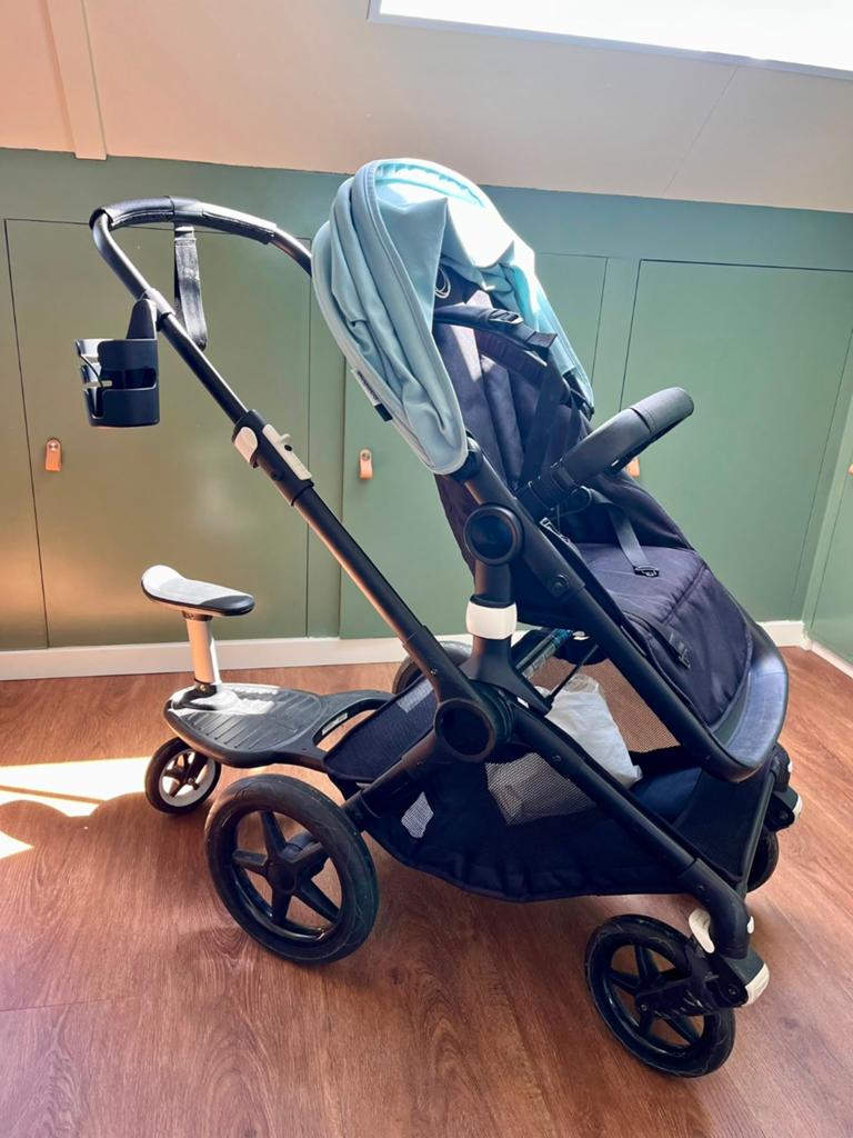 Bugaboo Fox 2 kinderwagen met meerijdplankje, Kinderen en Baby's, Kinderwagens en Combinaties, Ophalen, Bugaboo, Zo goed als nieuw