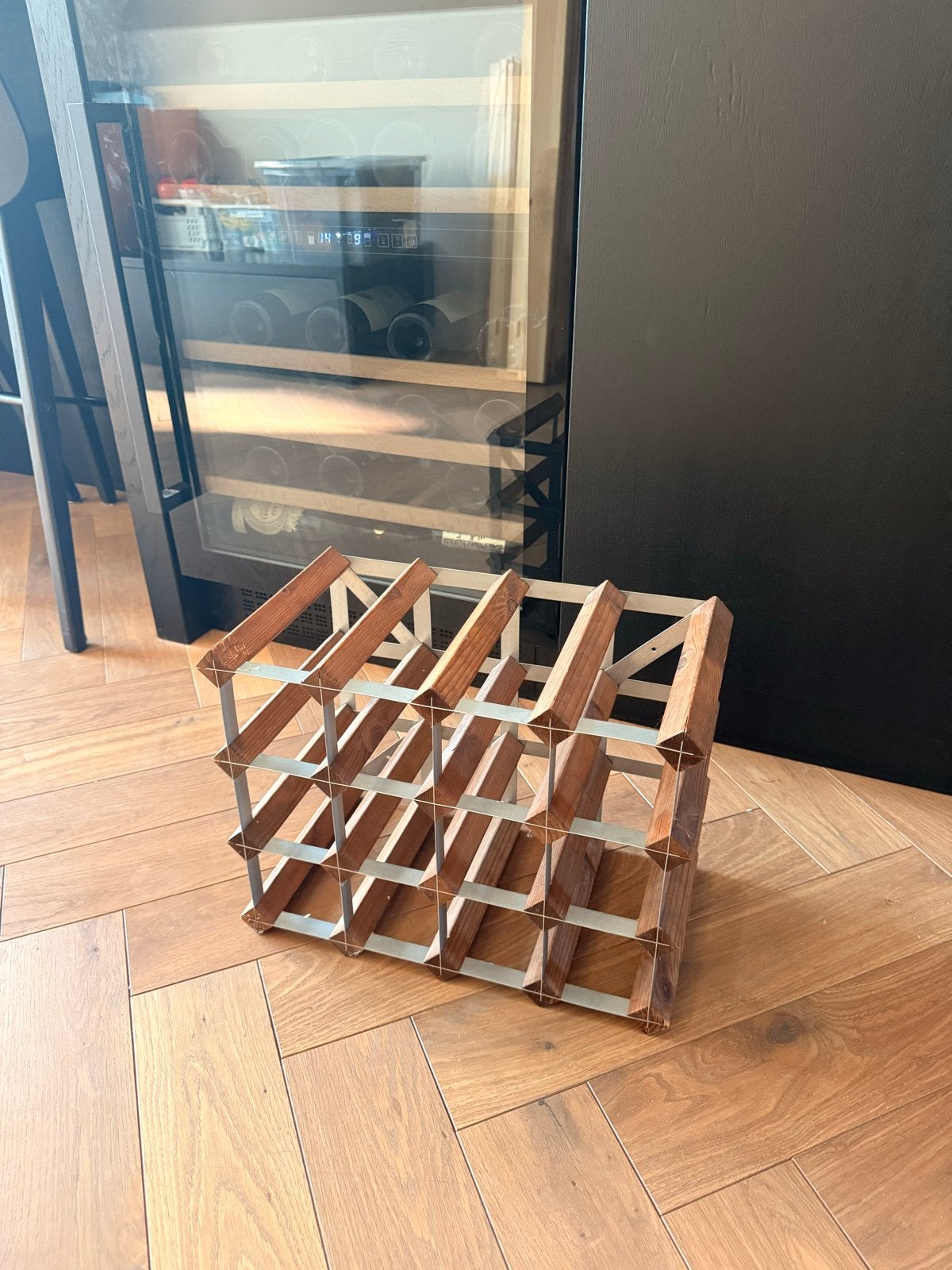 Mooie wijnrek TradiWineRack de Bijenkorf. 16 flessen, Ophalen of Verzenden