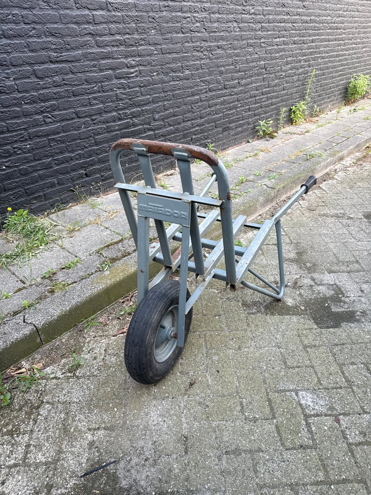 Matador stenen wagen, Tuin en Terras, Kruiwagens, Gebruikt, Handmatig, Tweewielig, Ophalen