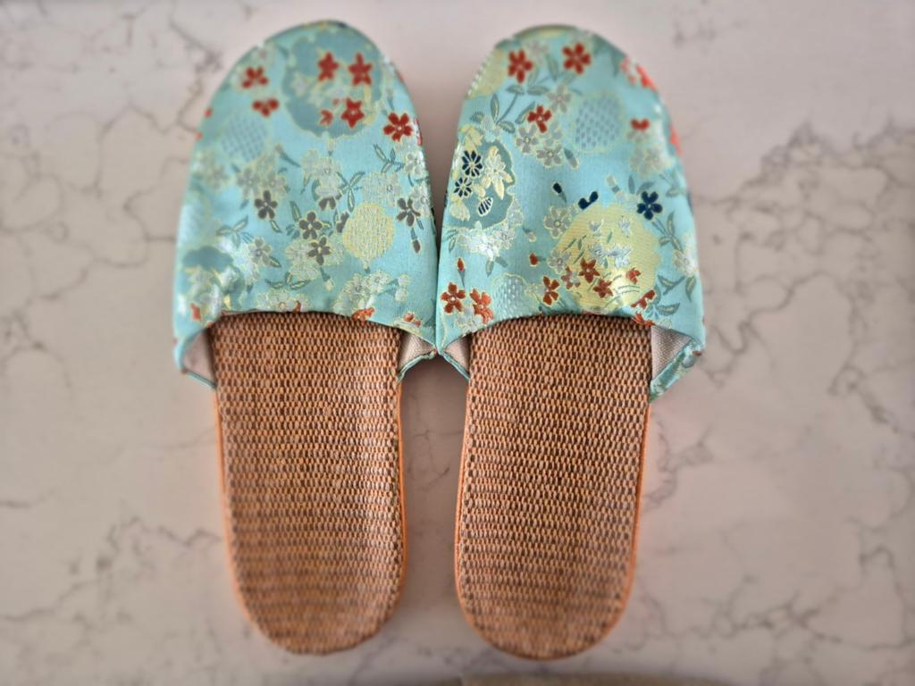 Nieuwe Slippers Maat 39-40, Overige kleuren, Nieuw, Ophalen, Slippers