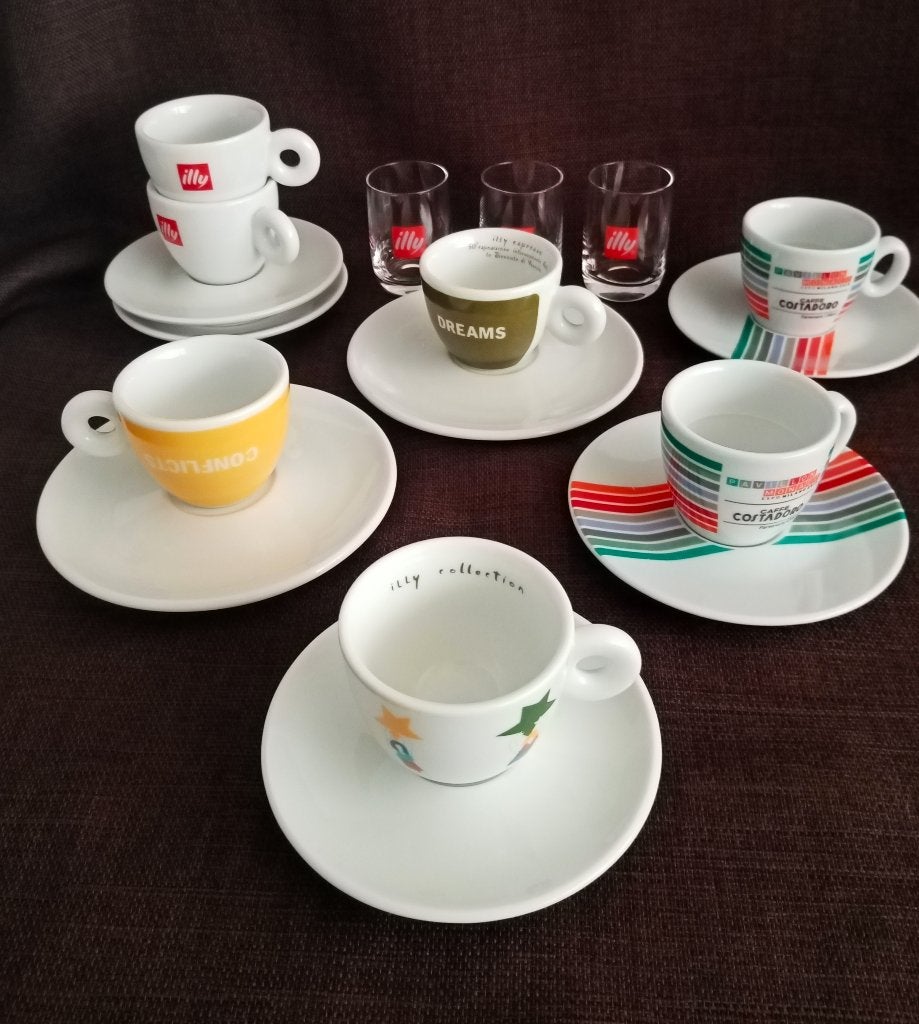 Illy Collectie Espresso Kopjes e.a., Ophalen of Verzenden, Zo goed als nieuw, Kop(pen) en/of Schotel(s), Porselein