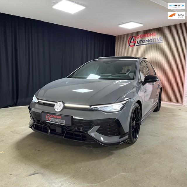 Volkswagen GOLF Volkswagen Golf 8.5 GTI CLUBSPORT. Pano/ Vol, Auto's, Gebruikt, Euro 6, 4 cilinders, 1984 cc