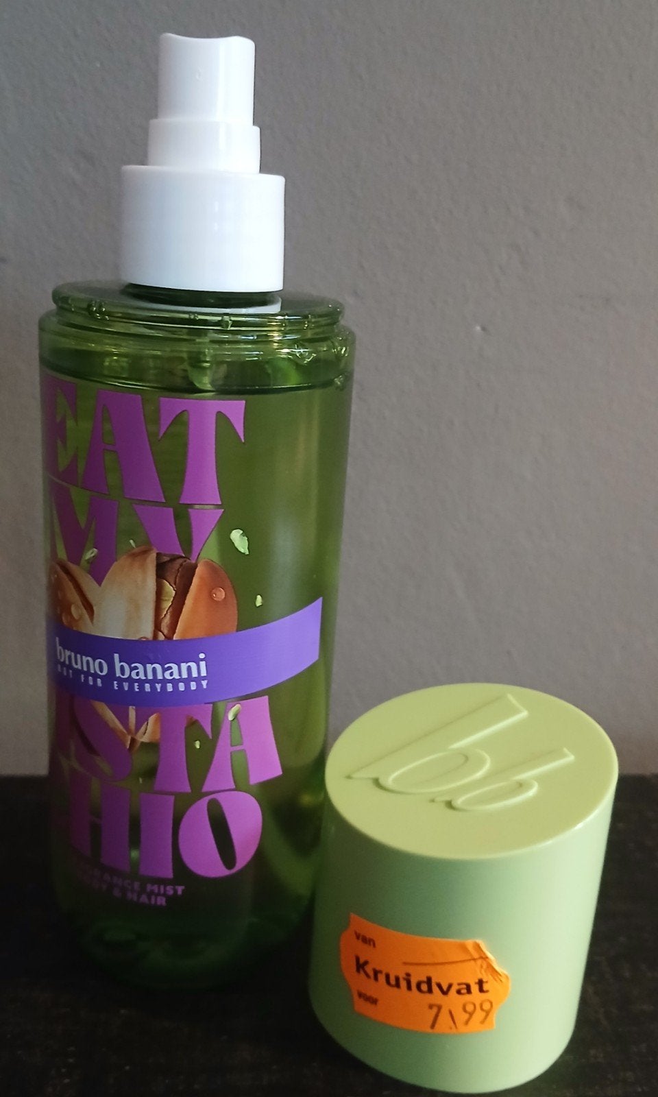 Bruno Banani Eat My Pistachio Body & Hair Mist-236 ML- Nieuw, Ophalen of Verzenden, Nieuw