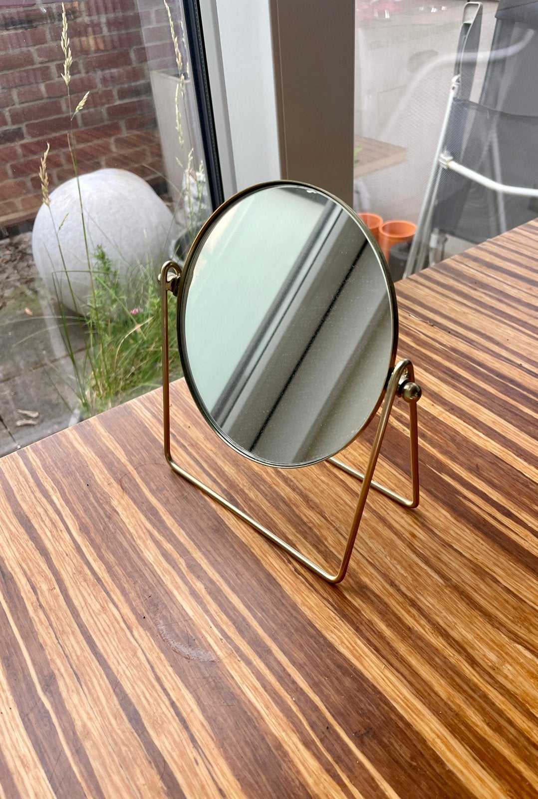 Goudkleurige spiegel - Zo goed als nieuw, Huis en Inrichting, Woonaccessoires | Spiegels, Minder dan 50 cm, Rond, Ophalen of Verzenden