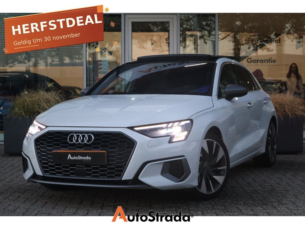 AUDI A3 Sportback 35 TFSI 150pk S-Line Edition One | Navi |, Dealer onderhouden, 150 pk, Leder en Stof, Wit