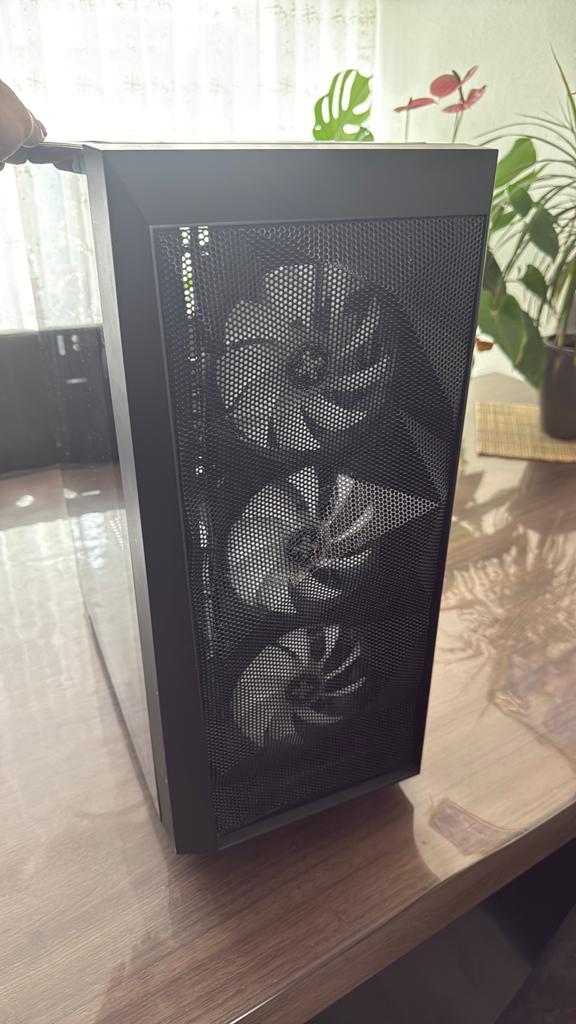 ATX pc case 4x built in fans, Ophalen, Gebruikt