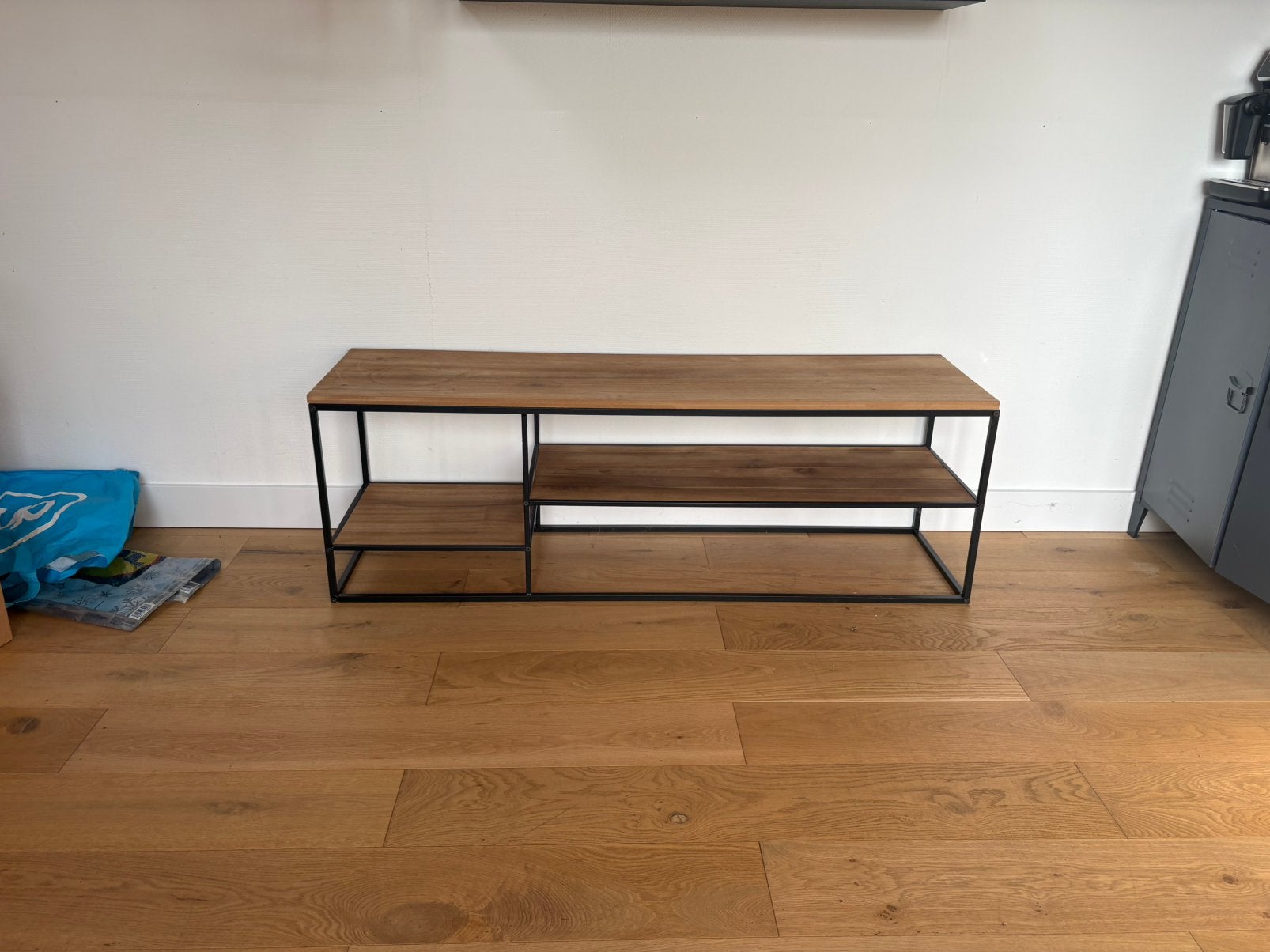 Tv meubel, Huis en Inrichting, Tafels | Sidetables, Ophalen, Zo goed als nieuw, 25 tot 50 cm, Rechthoekig