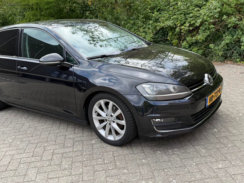 (Export)Volkswagen Golf 2.0 TDI 110KW 5D DSG 2013 Zwart, 680 kg, 4 cilinders, Zwart, Diesel