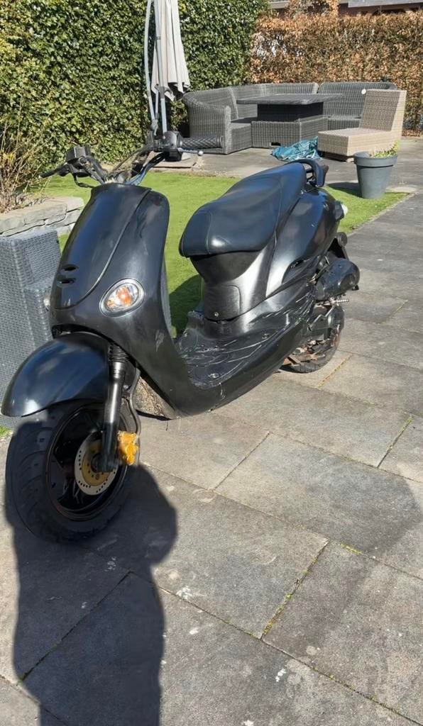 Scooter 70cc, Fietsen en Brommers, Scooters | SYM, Zo goed als nieuw, Overige modellen, Benzine, Ophalen