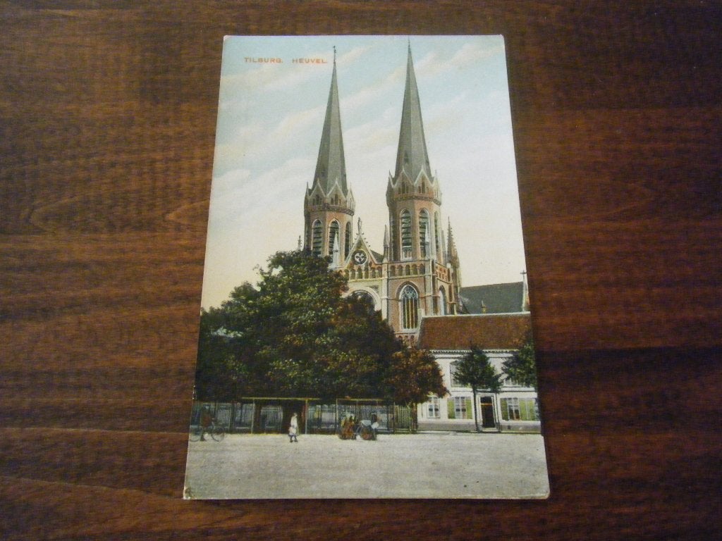 X31 - Tilburg - St Josephkerk - 1950 - Mooi/Oud, Ophalen of Verzenden, 1940 tot 1960, Noord-Brabant