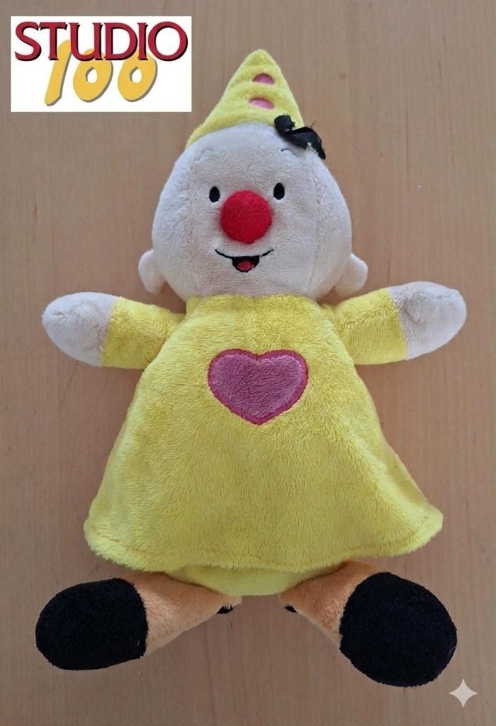 Te koop knuffel van het clowntje Bumba van Studio 100., Kinderen en Baby's, Overige merken, Overige typen, Ophalen of Verzenden