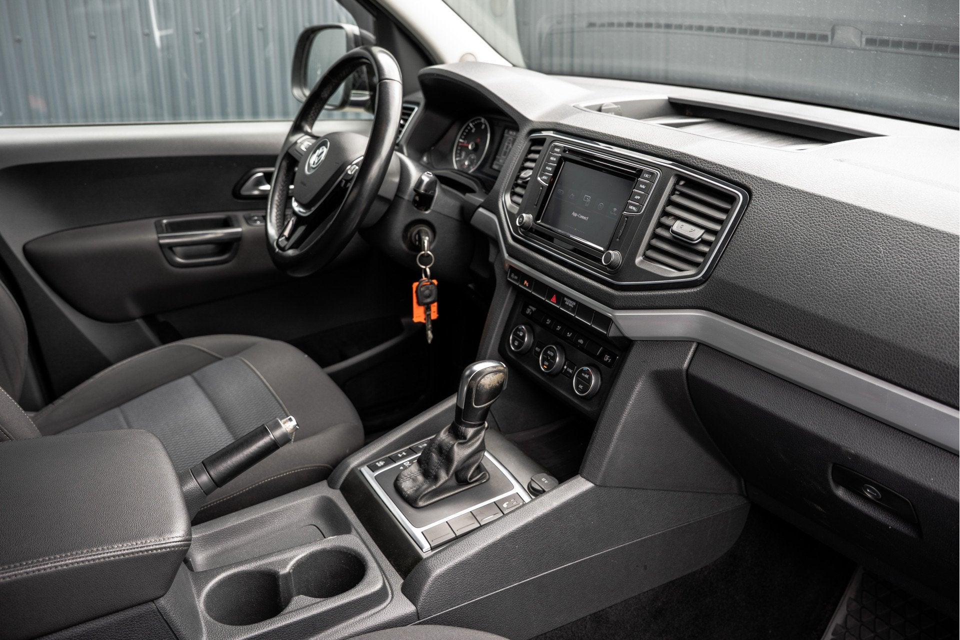 Volkswagen Amarok Highline V6 3.0 TDI 4x4 | 258 PK | 1ste Ei, Auto's, Automaat, Stof, Gebruikt, 258 pk
