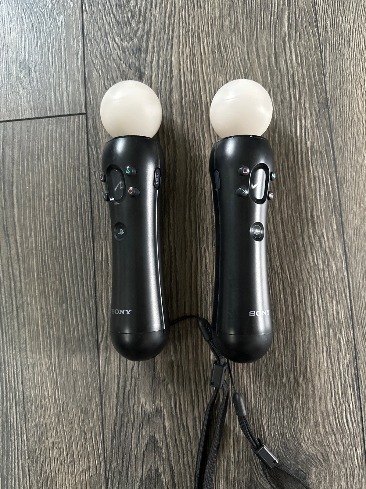 PlayStation 4 Move controllers (2 stuks), Gebruikt, PlayStation 3, Ophalen of Verzenden, Controller