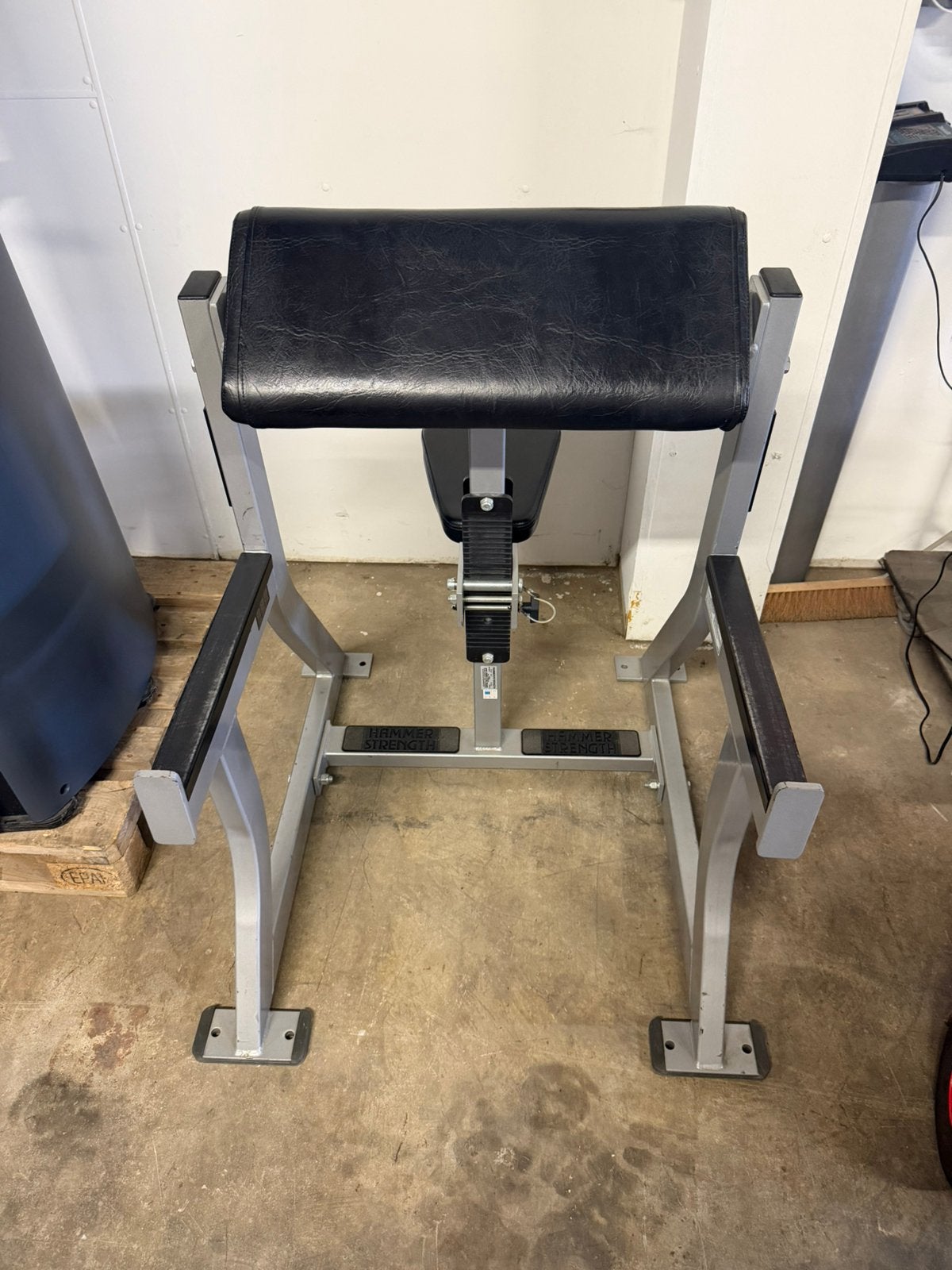 Hammer Strength biceps bank, Ophalen, Gebruikt, ., Armen