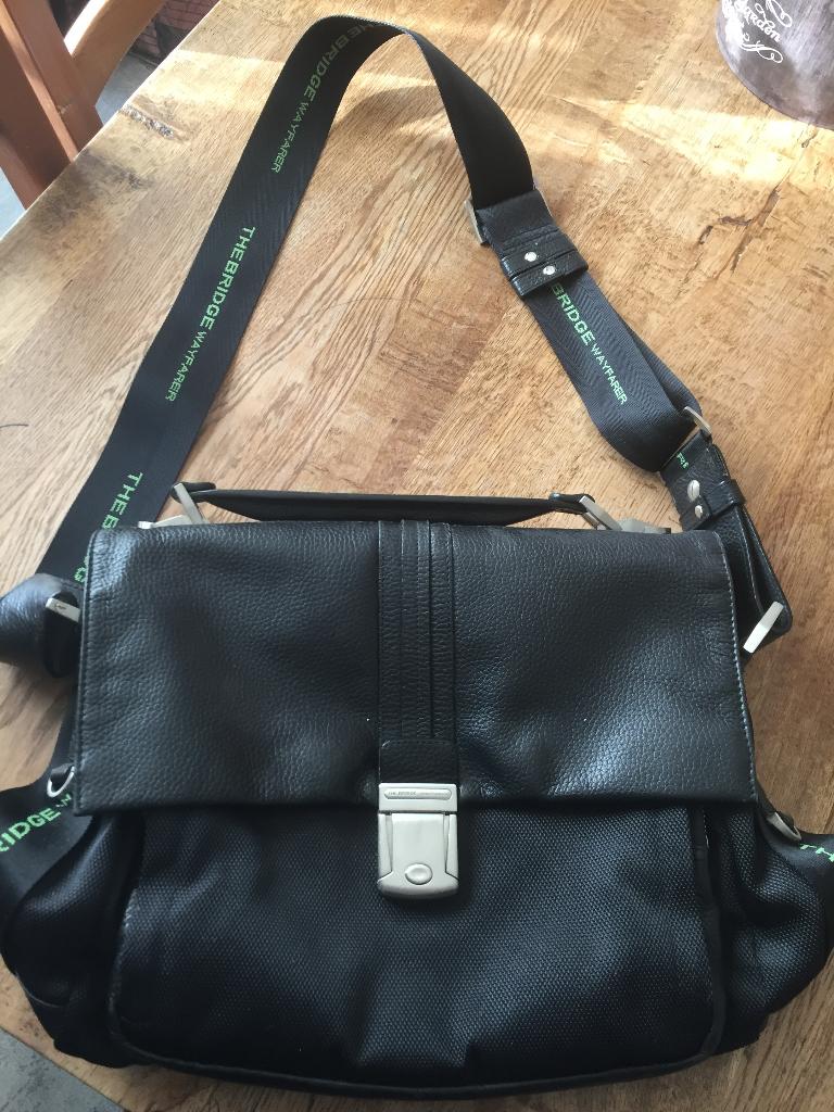 The Bridge tas (Wayfarer collectie), Ophalen, Zo goed als nieuw, Zwart, Schoudertasje