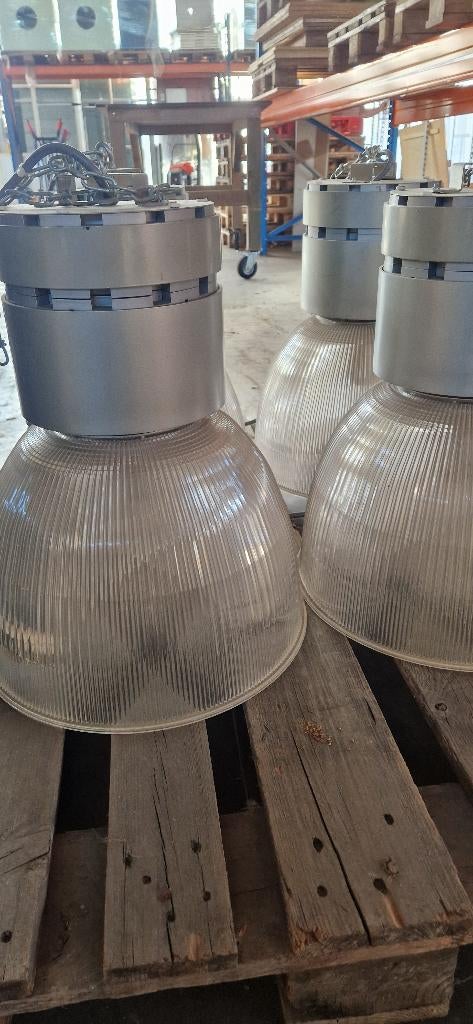 Lampen, Ophalen, Gebruikt, Kunststof, Industriële
