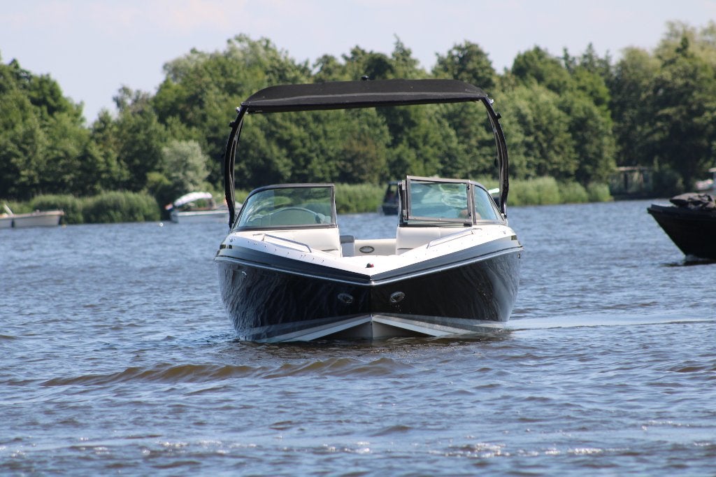 Supra Sports Sunsport 24V, Vaarklaar & Full Option Indmar V8, Watersport en Boten, Overige merken, Binnenboordmotor, Walstroom