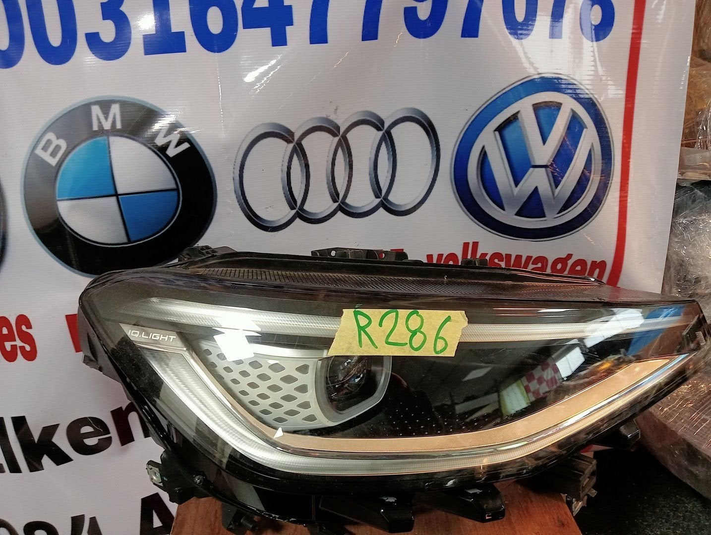 Koplamp Rechts van een Volkswagen ID.4, Gebruikt, -, Volkswagen, -