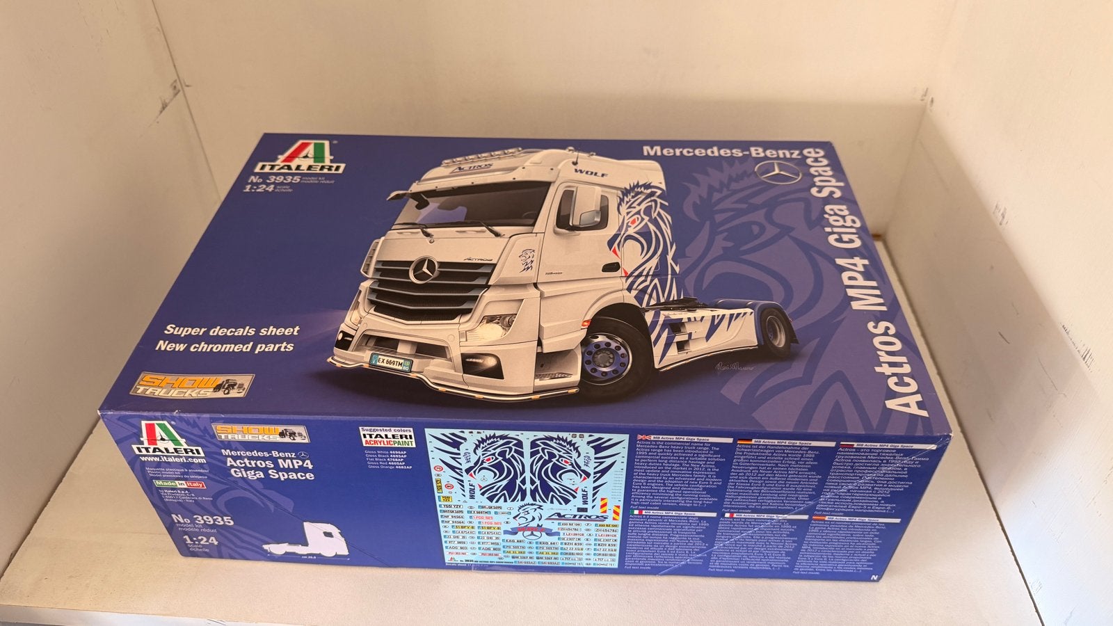 Italeri Mercedes-Benz Actros MP4 Giga Space modelbouw, Italeri, Groter dan 1:32, Nieuw, Ophalen of Verzenden