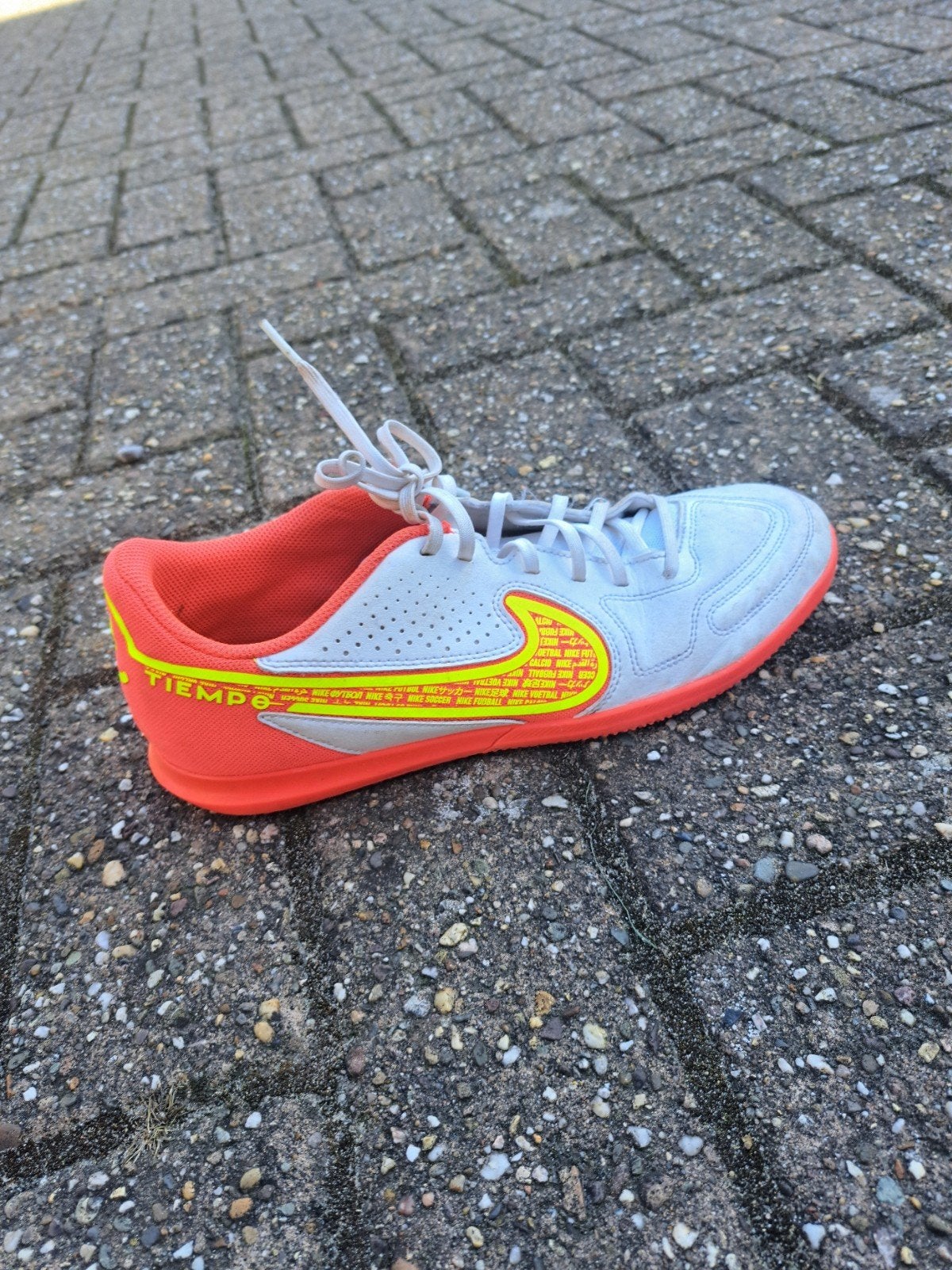 Nike Tiempo zaalvoetbalschoenen - Maat 43, Ophalen of Verzenden