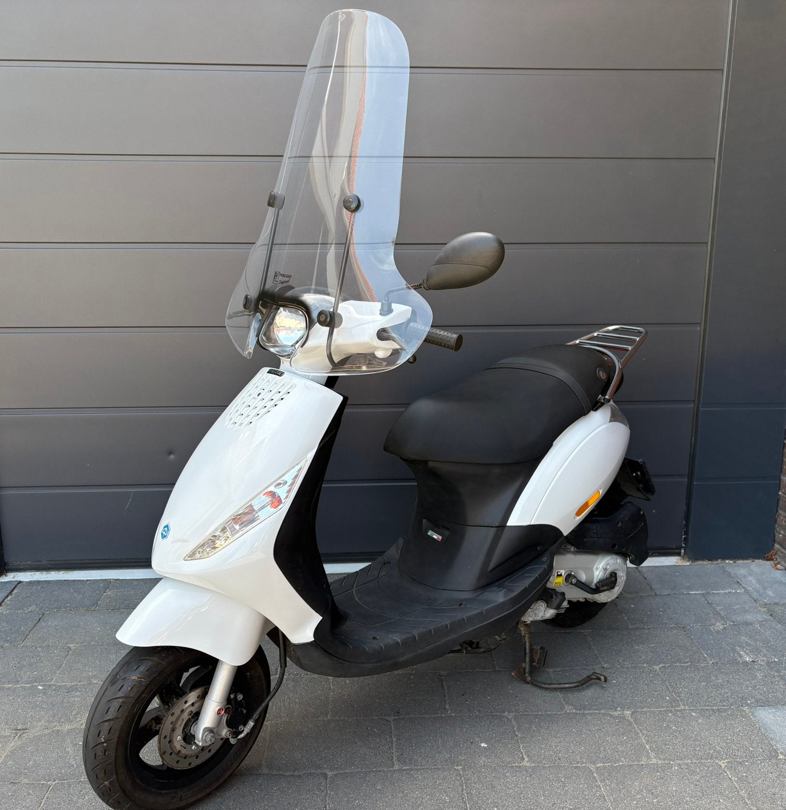 Piaggio Zip met maar 1800 km op de teller!!!, Gebruikt, Zip, Ophalen of Verzenden, Benzine