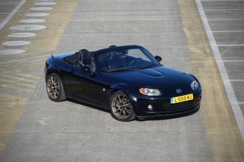 Mazda MX5 NC 2.0 Brilliant Black - veel onderhoud nieuwe APK, 13 km/l, Achterwielaandrijving, Zwart, 4 cilinders