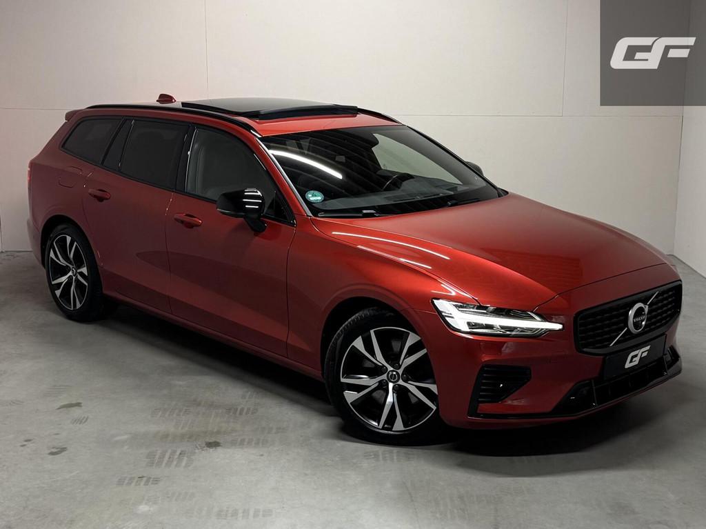 Volvo V60 2.0 T8 Twin Engine AWD R-Design Pano H/K 360 HUD, Auto's, Automaat, Gebruikt, Zwart, 4 cilinders