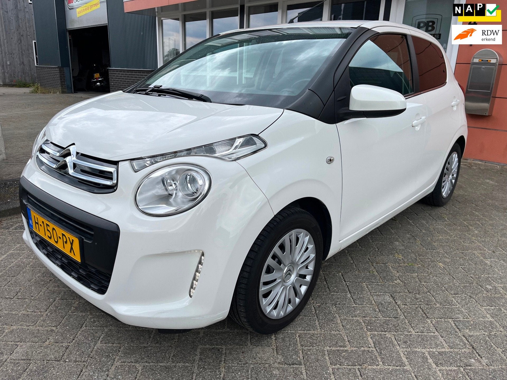 Citroen C1 1.0 VTi Feel airco 70 dkm nap, Voorwielaandrijving, Elektrische ramen, Gebruikt, Euro 6