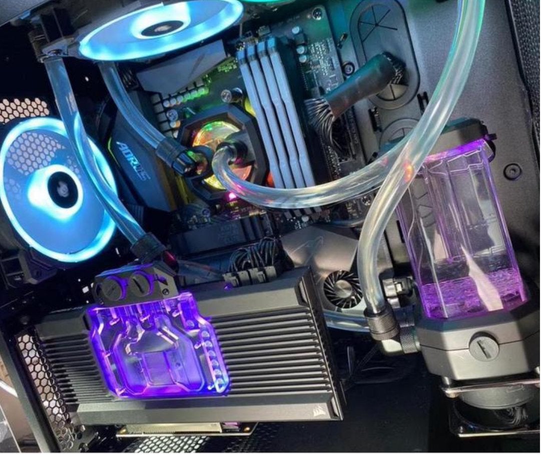 Gaming PC water cooled, Computers en Software, 64 GB of meer, Ophalen of Verzenden, Zo goed als nieuw, Gaming